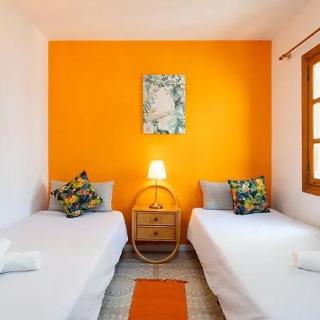 Apartment Private Garden Two Bedroom At Fairways Club *