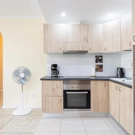 Private Garden Two Bedroom At Fairways Club *