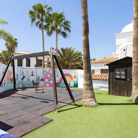 Private Garden Two Bedroom At Fairways Club Apartment