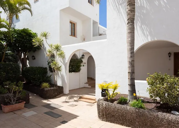 Private Garden Two Bedroom At Fairways Club شقة سان ميغيل ذي أبونا
